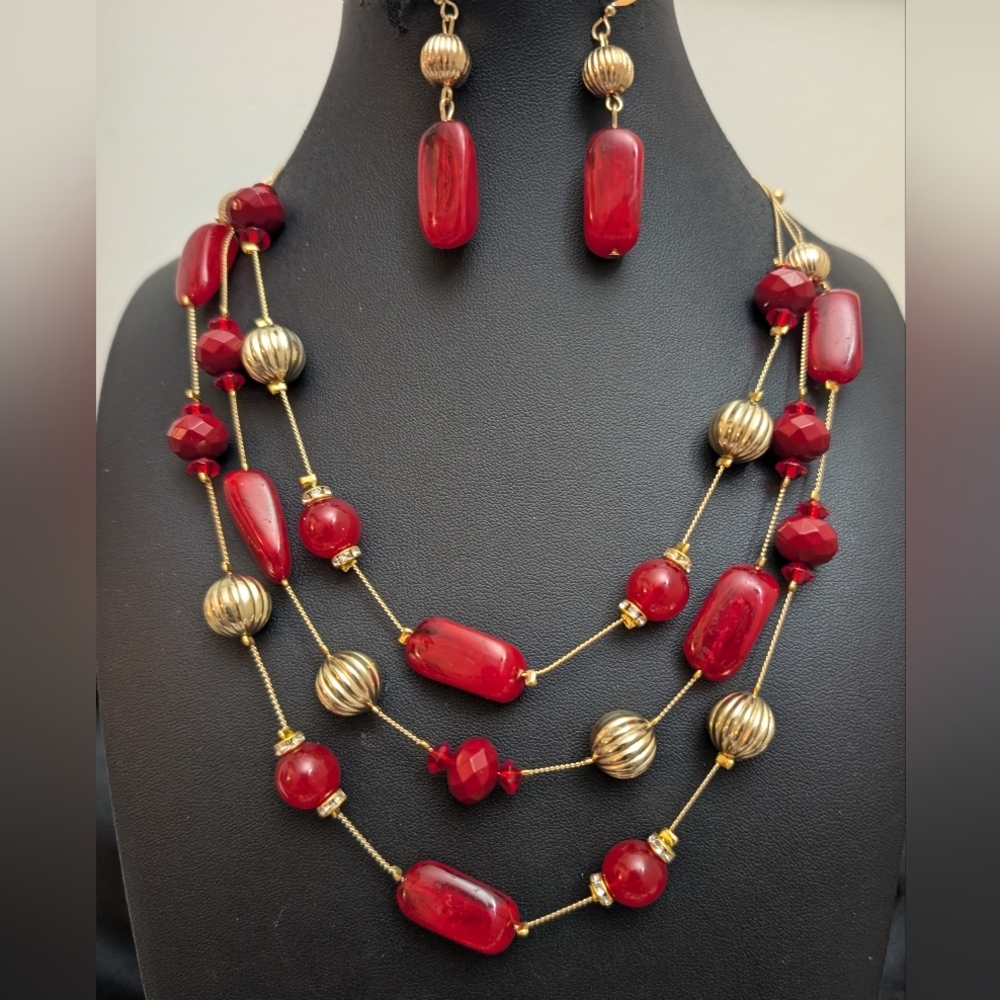 #37. Nordstroms Red Acrylic Multi Layer Necklace With Earrings